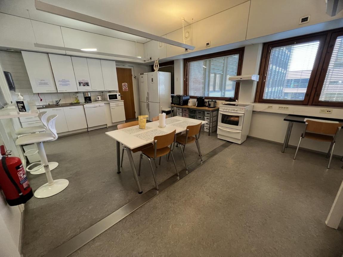 Hmi Smart Group 211 Vandrarhem Helsingfors Exteriör bild